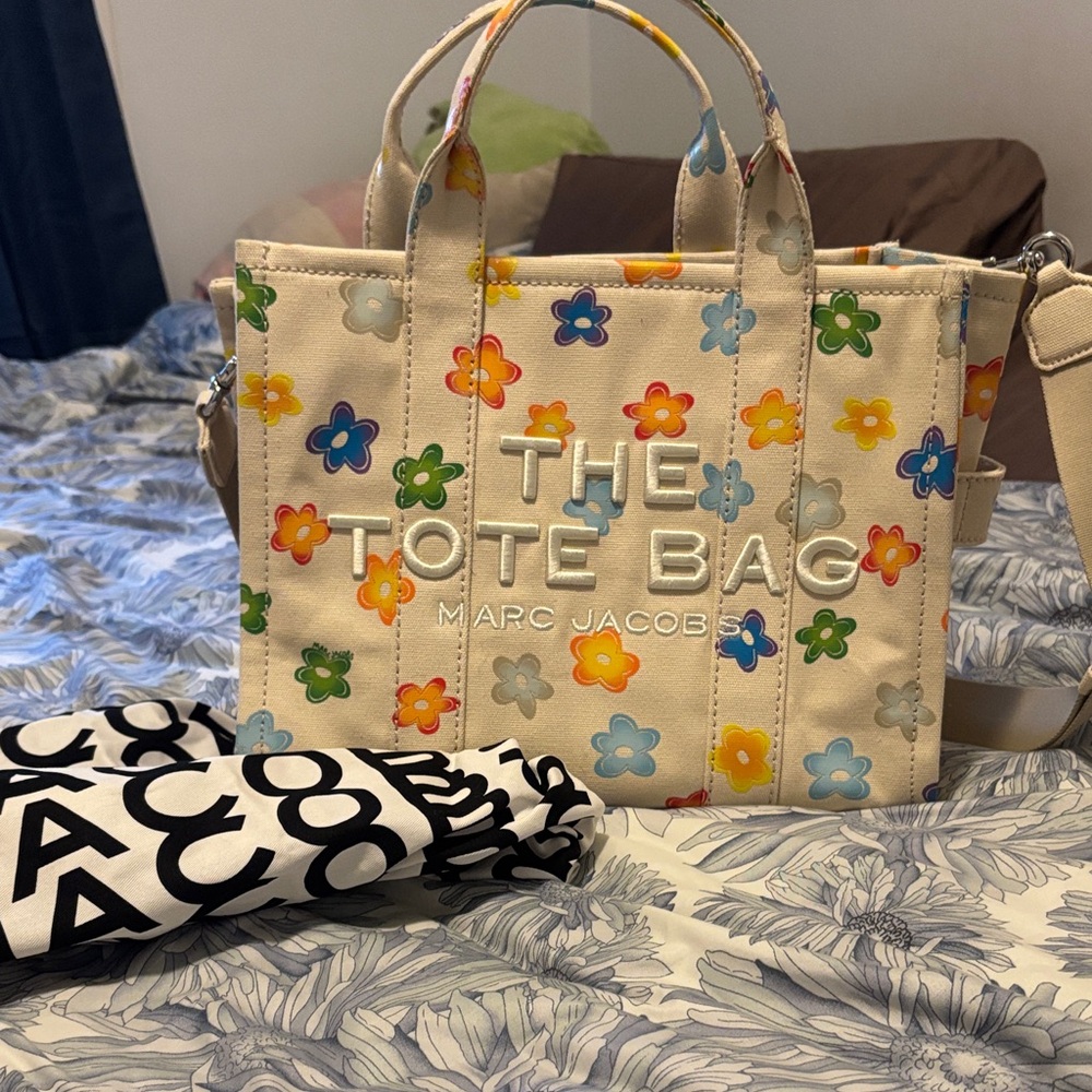 Marc Jacobs Multicolor Floral Tote Bag
